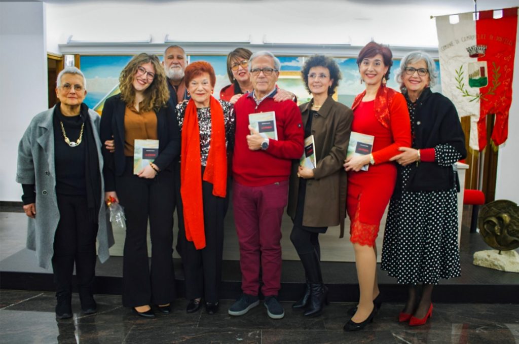 “La strada” di Rosa Maria Lucchese “conquista” Campofelice