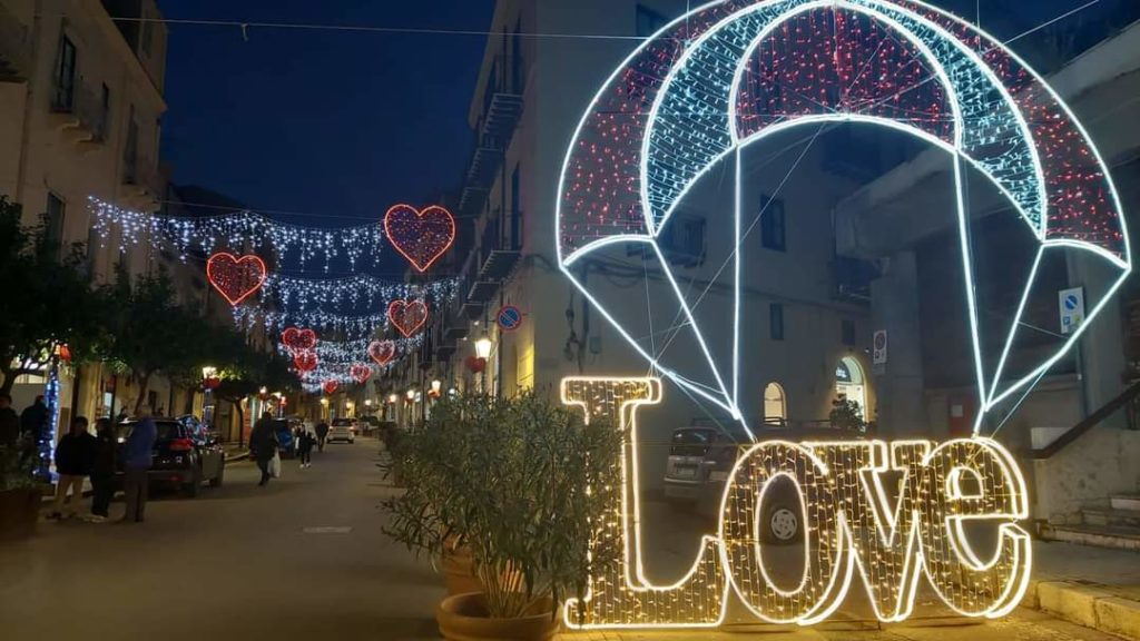 San Valentino. Dal 10 febbraio torna “Cefalù in love”