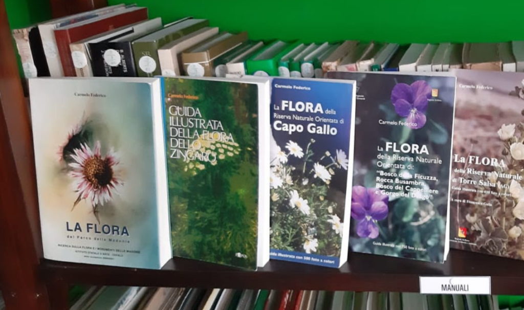 WWF inaugura biblioteca sociale