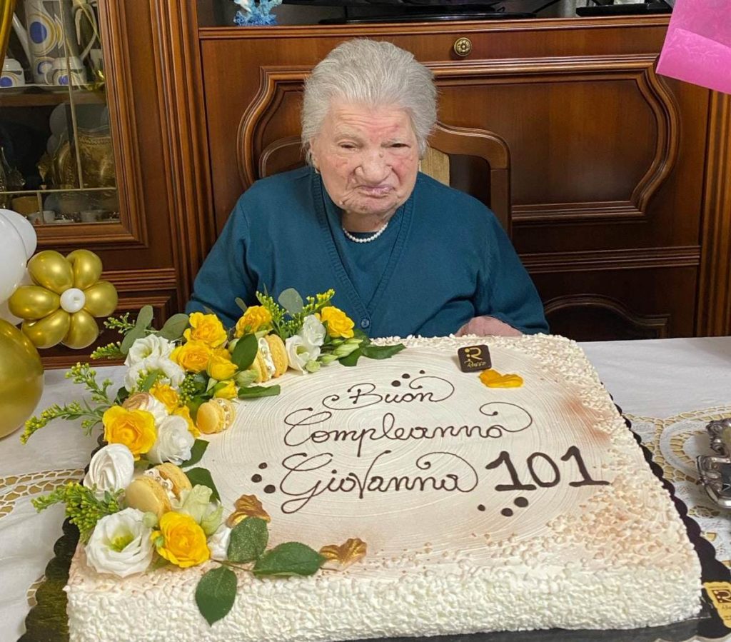 Geraci Siculo festeggia i 101 anni della signora Sacco