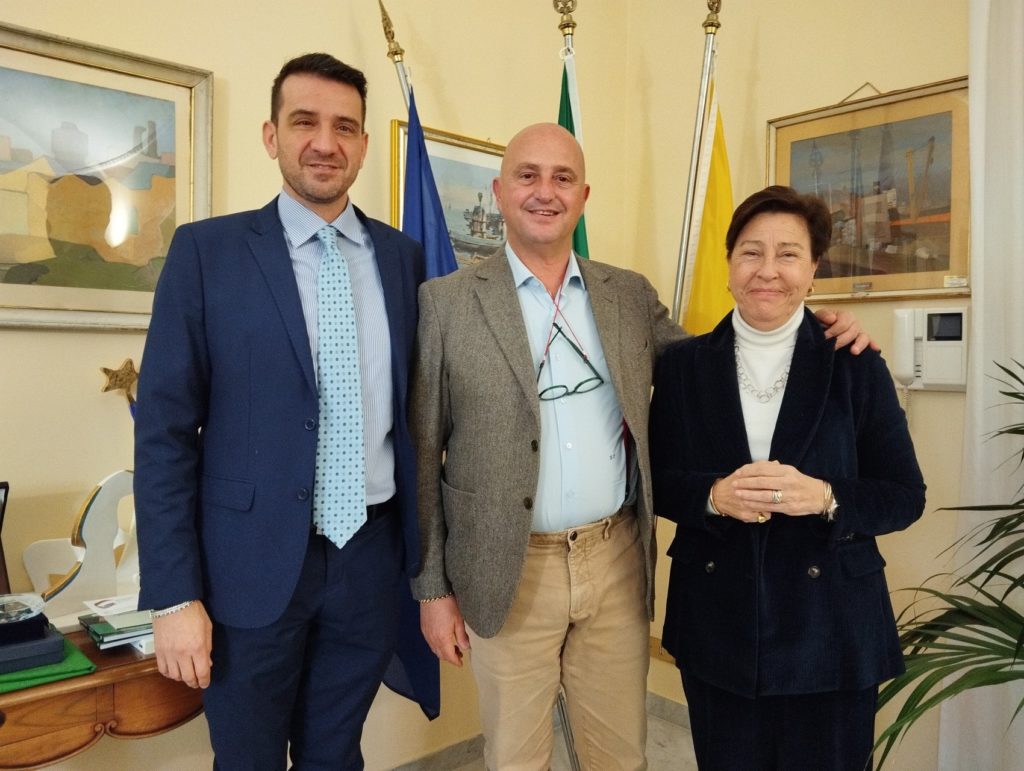 Istruzione, accordo tra Regione e Usr Sicilia: accesso all’esame di operatore sociosanitario (Oss) per i diplomati degli istituti professionali