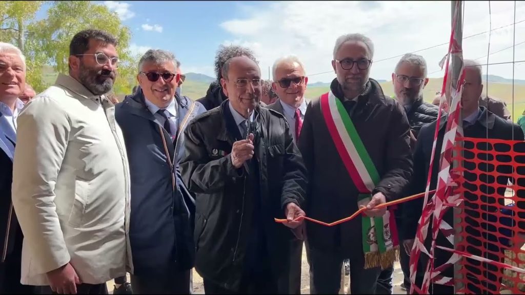 Beni confiscati in Sicilia, al via la ristrutturazione della masseria Verbumcaudo (video)