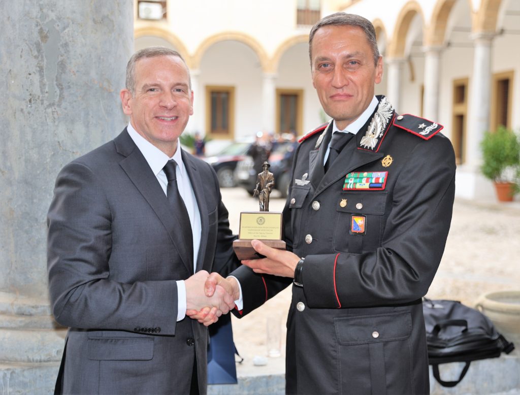 IL VICEDIRETTORE DELL’FBI VISITA IL COMANDO PROVINCIALE DI PALERMO