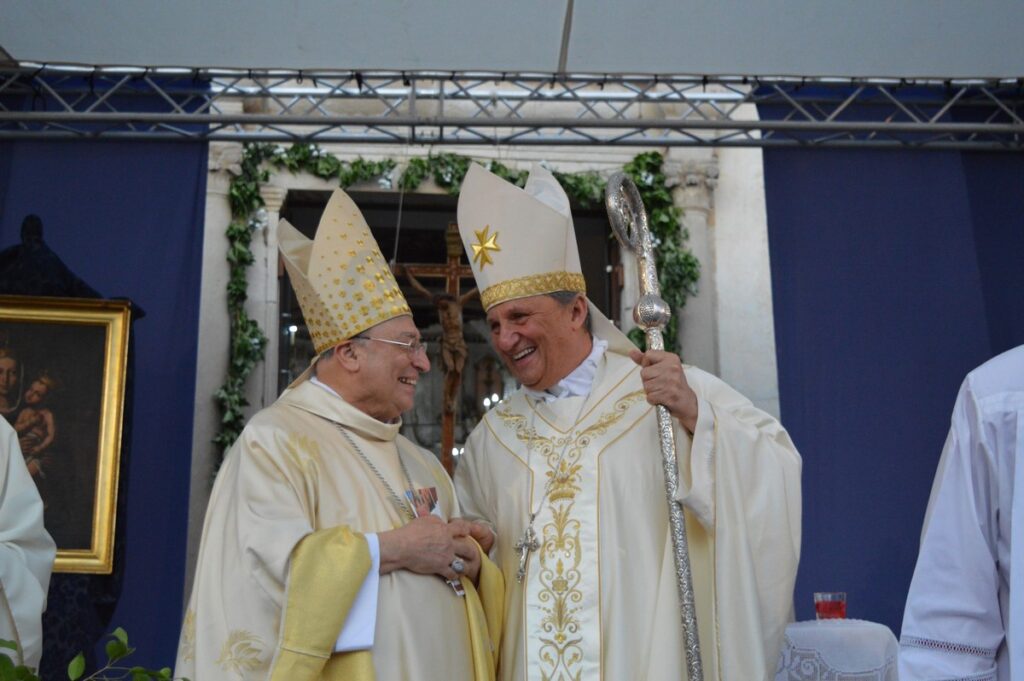 Il Cardinale Mario Grech presiede la Statio Ecclesiae Cephalocensis a Finale di Pollina