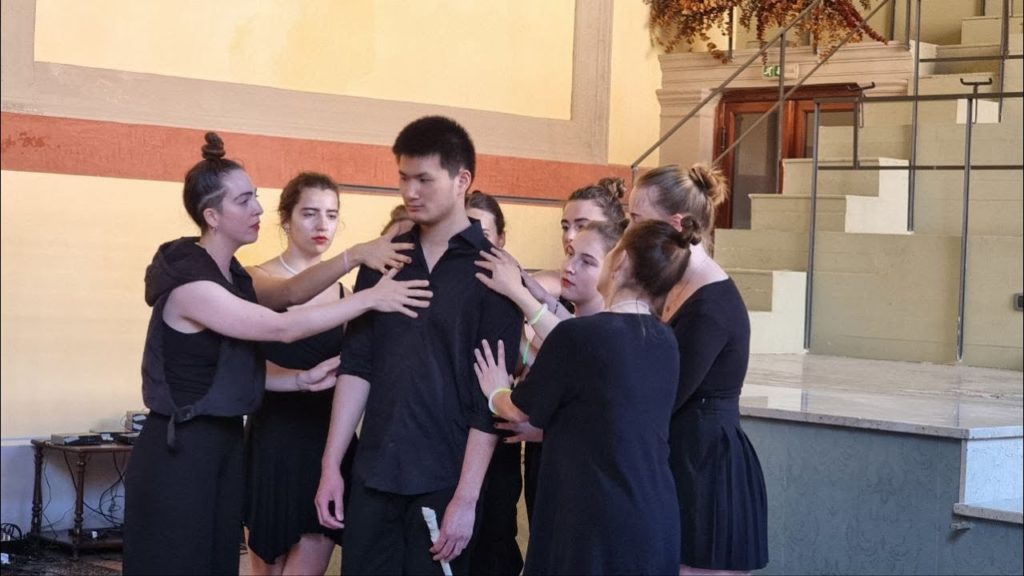 Giovani ciechi e normodotati insieme da tutta Europa per teatro e sport