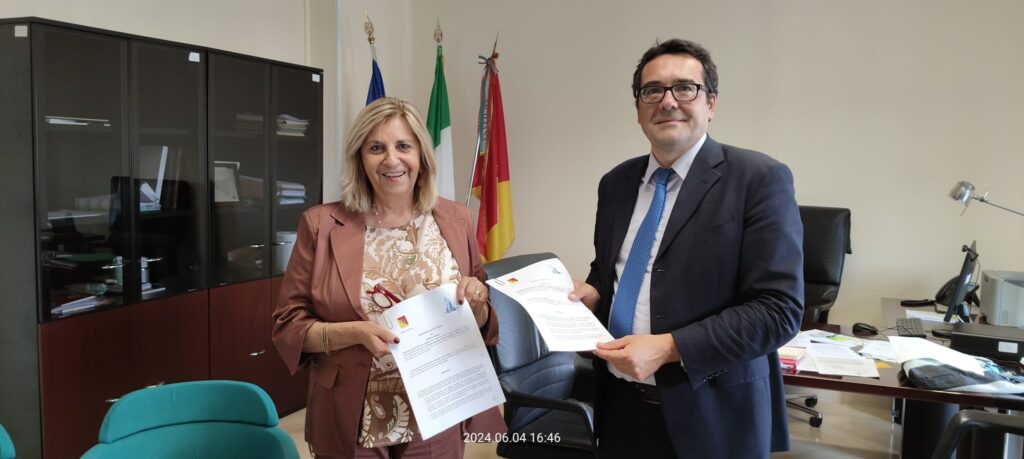 Regione, firmata intesa con Anci Sicilia per la formazione sull’uso dei fondi europei per lo sviluppo