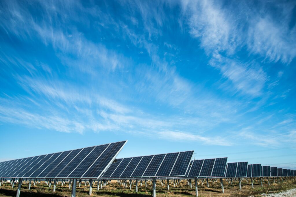 Energie rinnovabili, Italia in crescita: è il 12° Paese più sostenibile in Europa