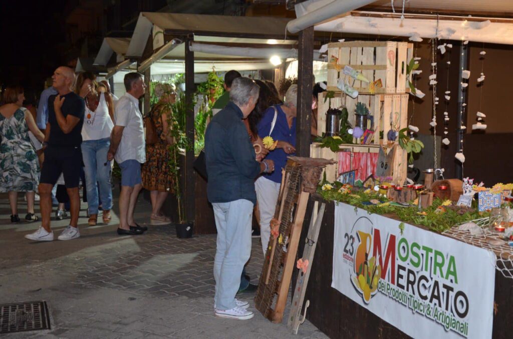 Lascari,mostra mercato dei prodotti tipici e artigianali