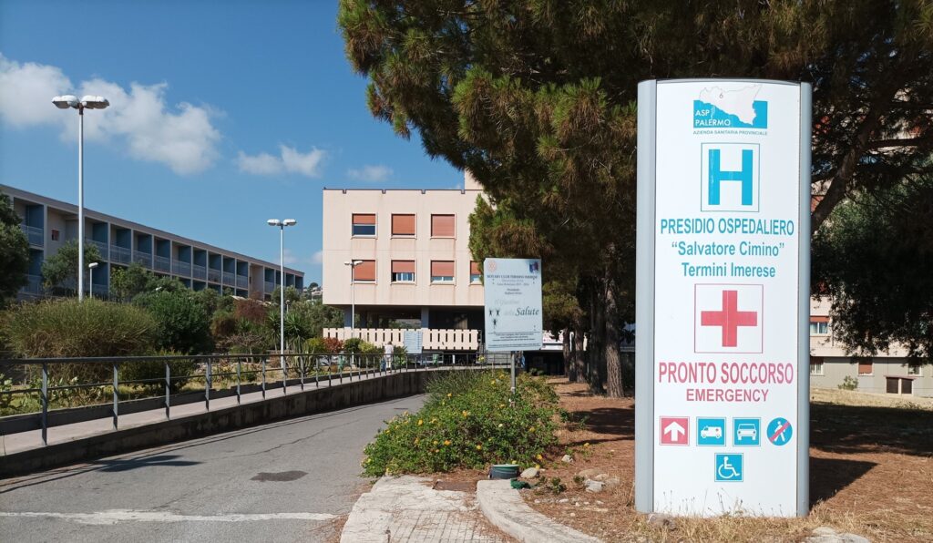 Ospedale di Termini Imerese, aggredito un volontario del servizio civile