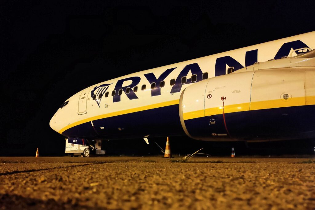 Volo in ritardo Ryanair Bergamo Palermo di oltre 9 ore, 250 euro ai passeggeri