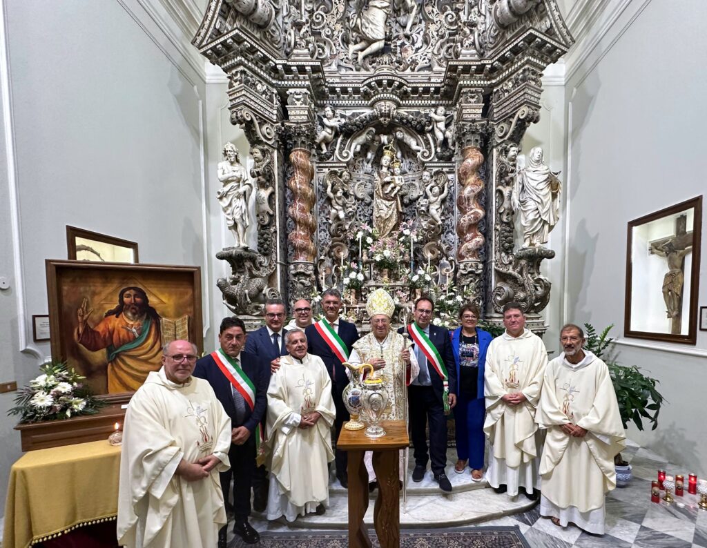 Festa di Maria Santissima di Gibilmanna,e’ stata la comunita’ di Gangi a offrire l’olio per lampada votiva