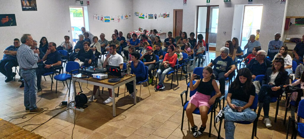 Laboratorio di pittura creativa a Bompietro