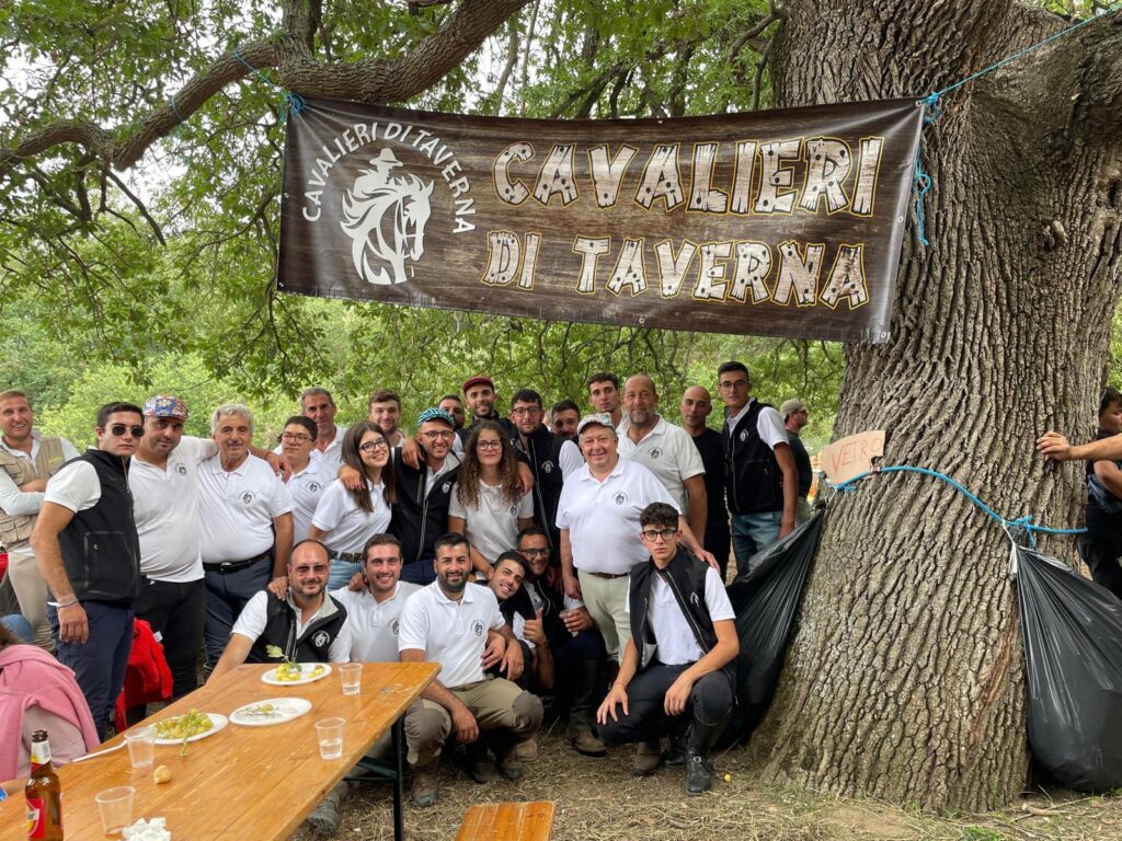 Nelle Madonie nasce “Cavalieri di Taverna”, una associazione equestre dedicata alla passione per i Cavalli e alla condivisione di Valori