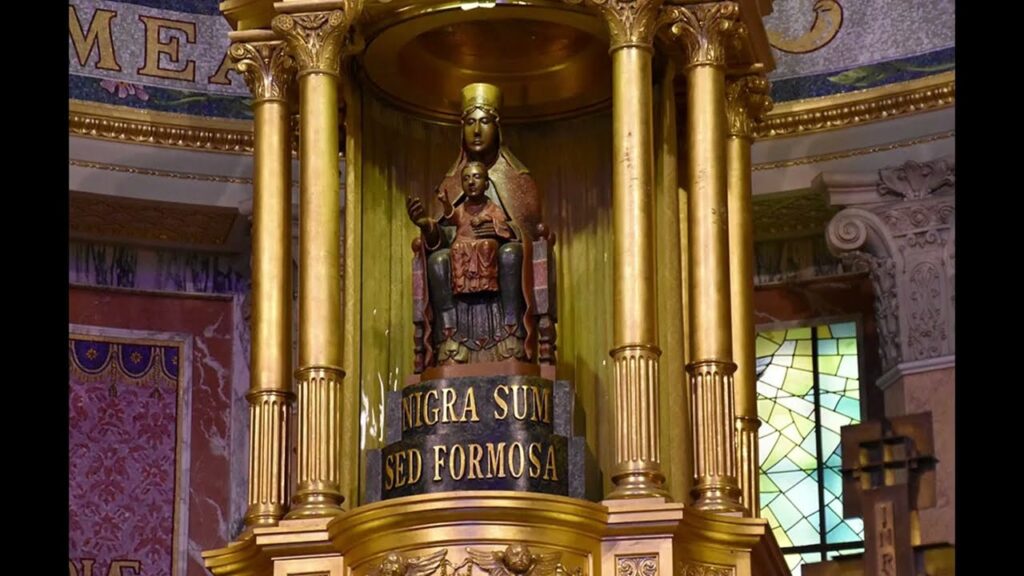 “Dono prezioso Tu sei per noi”, omaggio alla Madonna Bruna del Tindari del poeta brolese Rosario La Greca