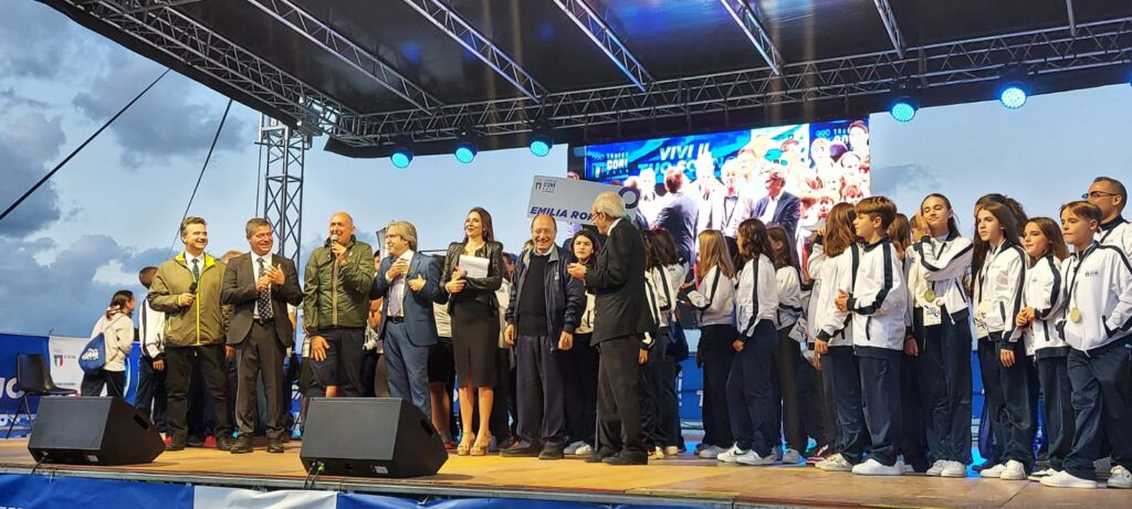 Trofeo Coni, Schifani ai giovani: «Praticate lo sport perché fa crescere e unisce i popoli. La Regione continuerà a sostenere la pratica agonistica dei ragazzi»