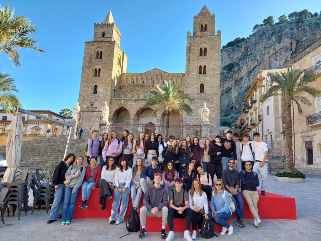 Erasmus:Polonia e Palma di Maiorca si incontrano nella scuola gangitana dell’Istituto “G.Salerno”