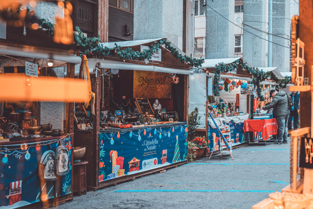 “LA CITTADELLA DEL NATALE”, LA FIERA NATALIZIA ORGANIZZATA DALL’ASSOCIAZIONE ARTIGIANANDO