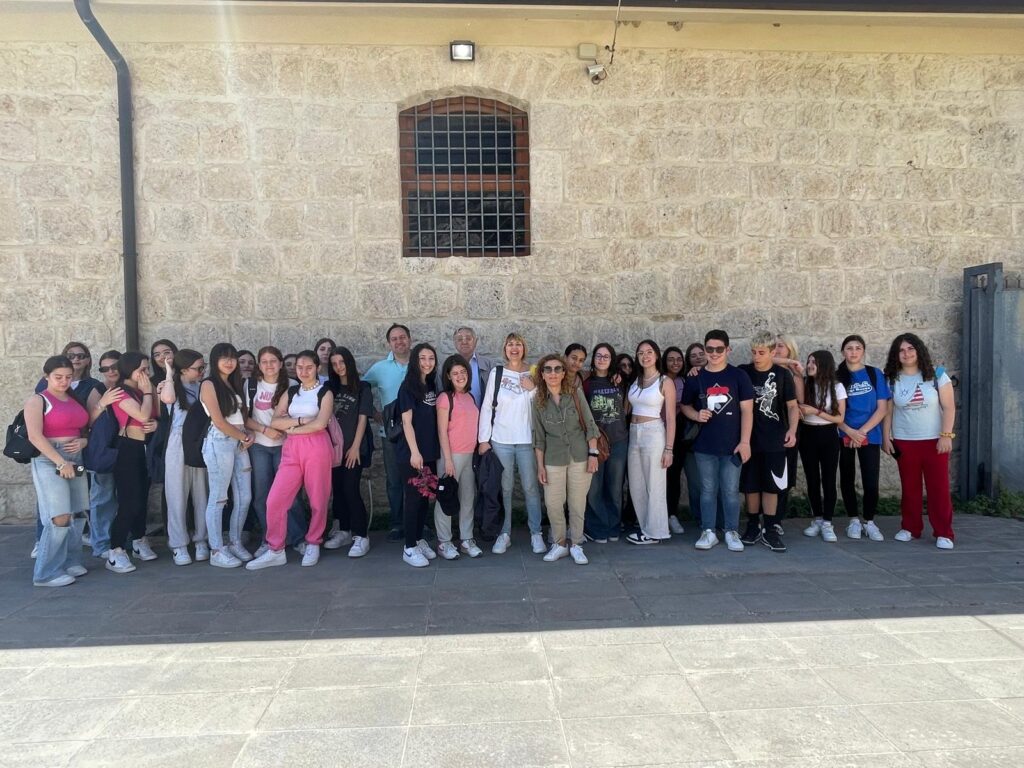 SiciliAntica: A scuola di archeologia