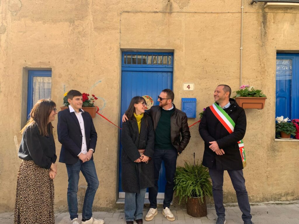 A Blufi nasce un atelier di pittura, quello di Damiana Macaluso