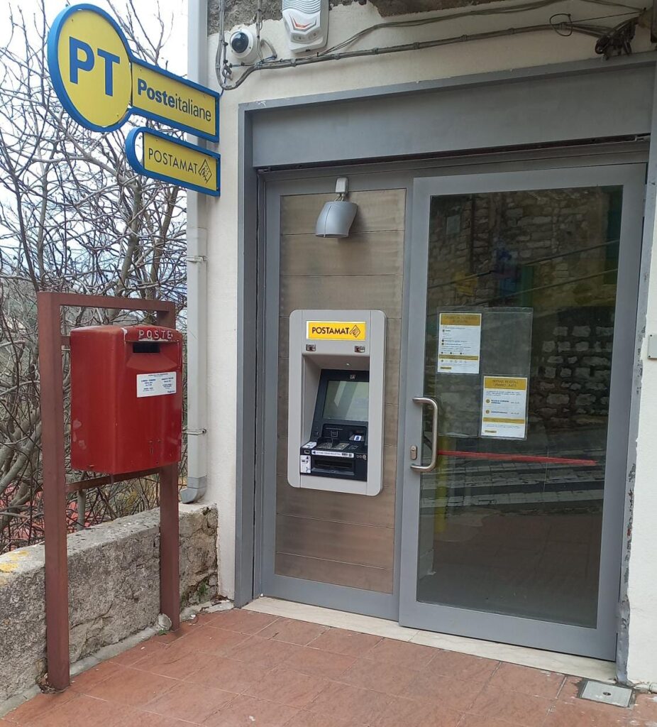 Gangi,Poste Italiane installa nuovi Atm Postamat