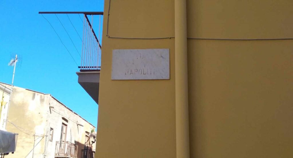 Carnasciale imerese, i Napolìti e la prosopopea di un carnevale inventato