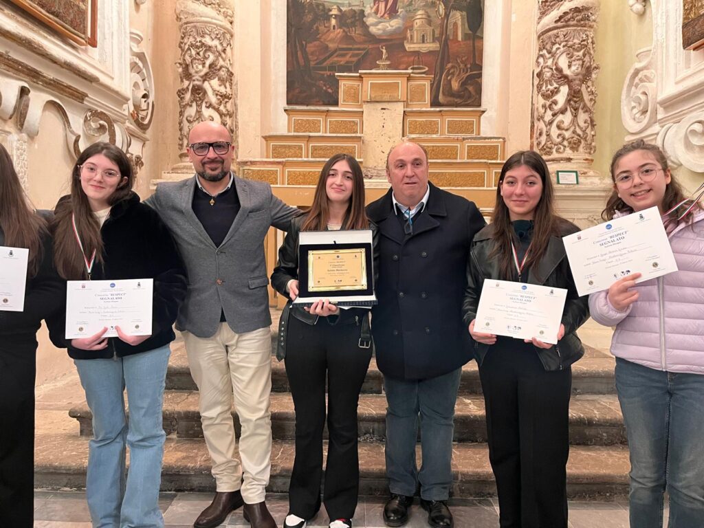 Arte e creatività,Montemaggiore Belsito primeggia al concorso “Respect”