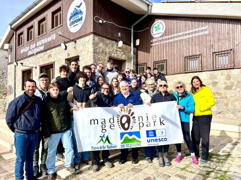 A SCUOLA DI GEOLOGIA E BIODIVERSITÀ