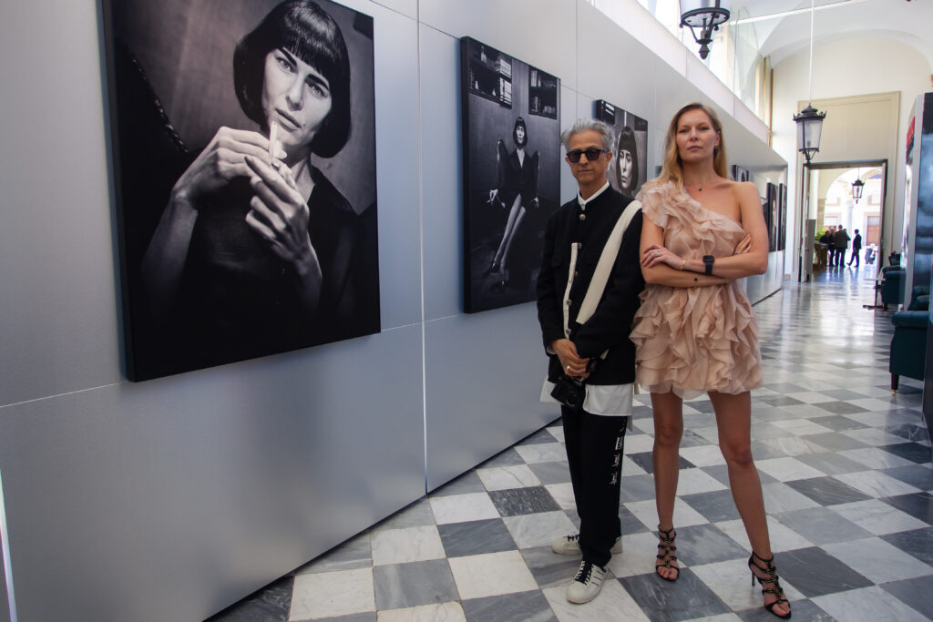 PRESENTATA A  PALERMO LA MOSTRA THROUGH HER EYES:MUSA ISPIRATRICE È LA TOP MODEL LUDMILLA VORONKINA BOZZETTI