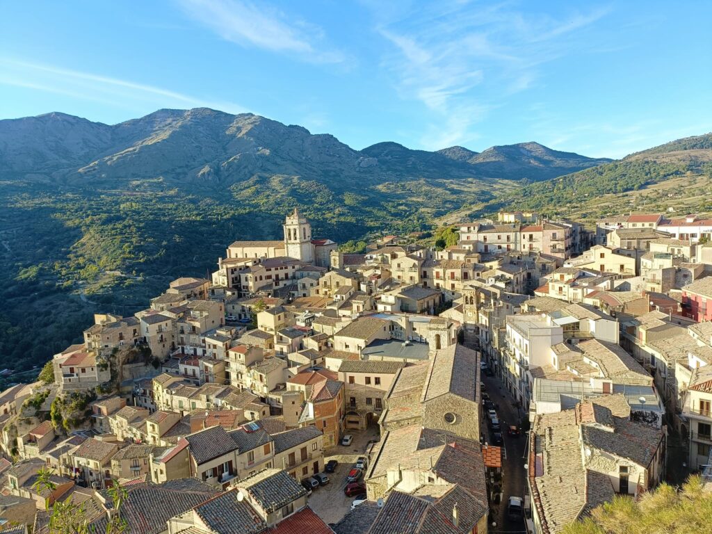 Dal 1° Luglio il Comune di Petralia Sottana applicherà la tassa di soggiorno
