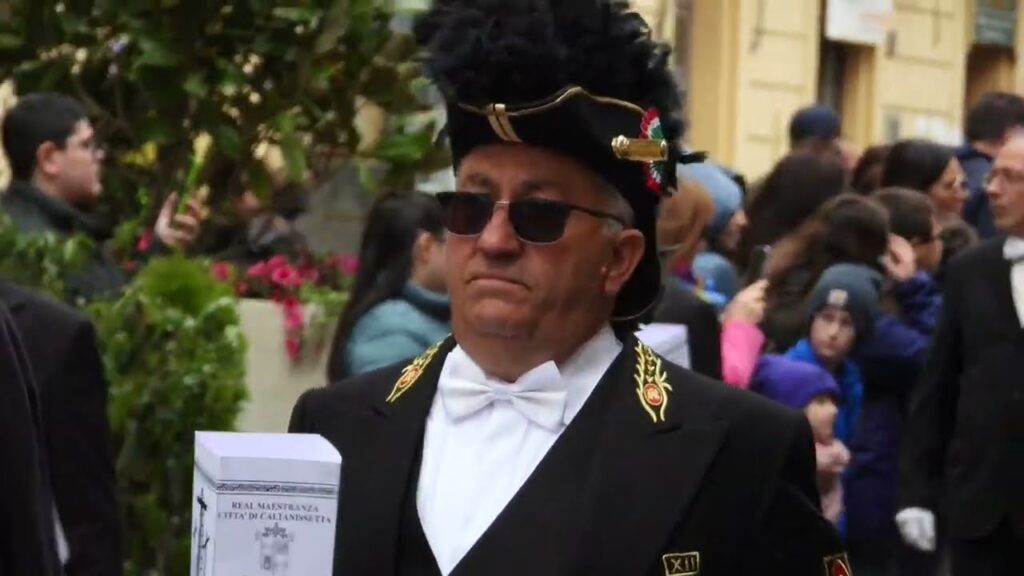 A Caltanissetta il Mercoledì Santo è storia viva: tra Real Maestranza e Varicedde