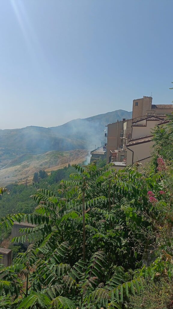 Petralia Soprana, emergenza incendi: il Sindaco invita i cittadini alla massima vigilanza