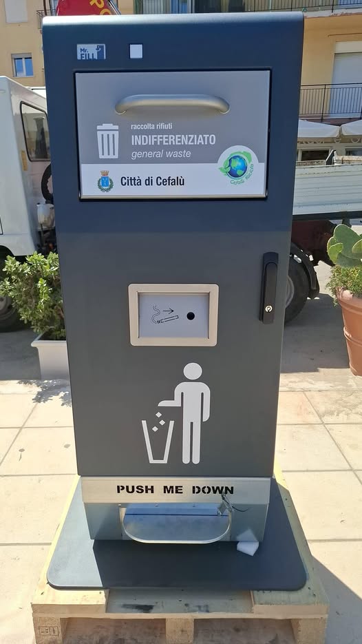 Cestini rifiuti “intelligenti” ad energia solare a Cefalu’