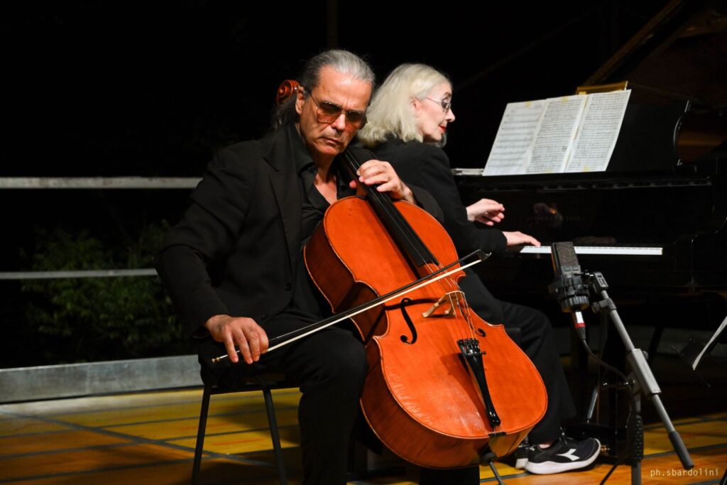 Cefalù celebra la musica e le stelle  con l’ UNICA DATA IN SICILIA del concerto “Absolutely… Ennio Morricone