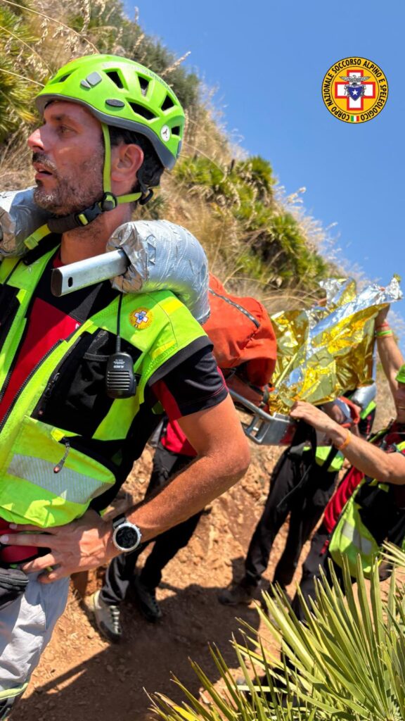 Soccorso Alpino. Intervento per recuperare un escursionista colto da malore per il caldo