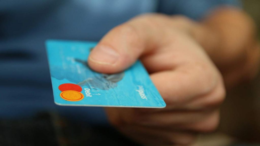 Carta di credito, quali sono quelle a rischio frodi - sardegnainblog.it - 20250915