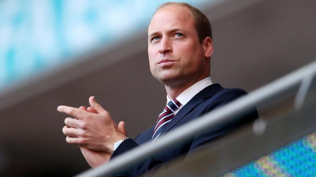 Principe William, spunta un retroscena impensabile: ecco cosa fa lontano da Kate | Anche lui è stato smascherato