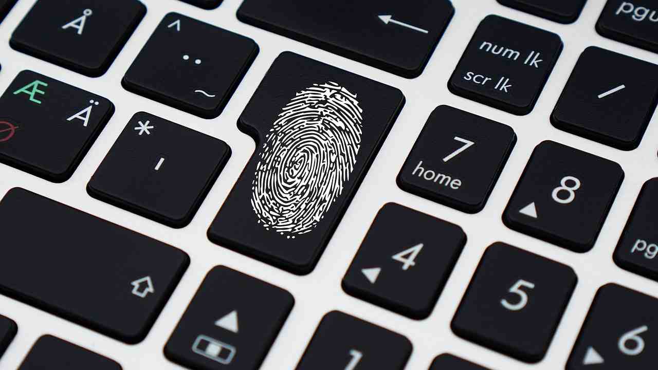 furto d'identità ad un pensionato