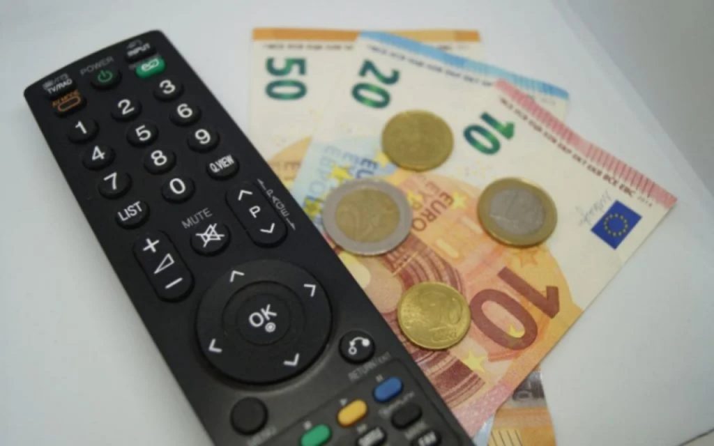 Canone Rai, altro che abolizione: “203 EURO ALL’ANNO” | Per gli italiani è peggio di un incubo